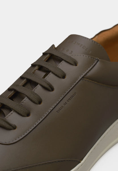 Tiger of Sweden | Baskets basses en suir ''CIENCI''   - Brun sawgrass