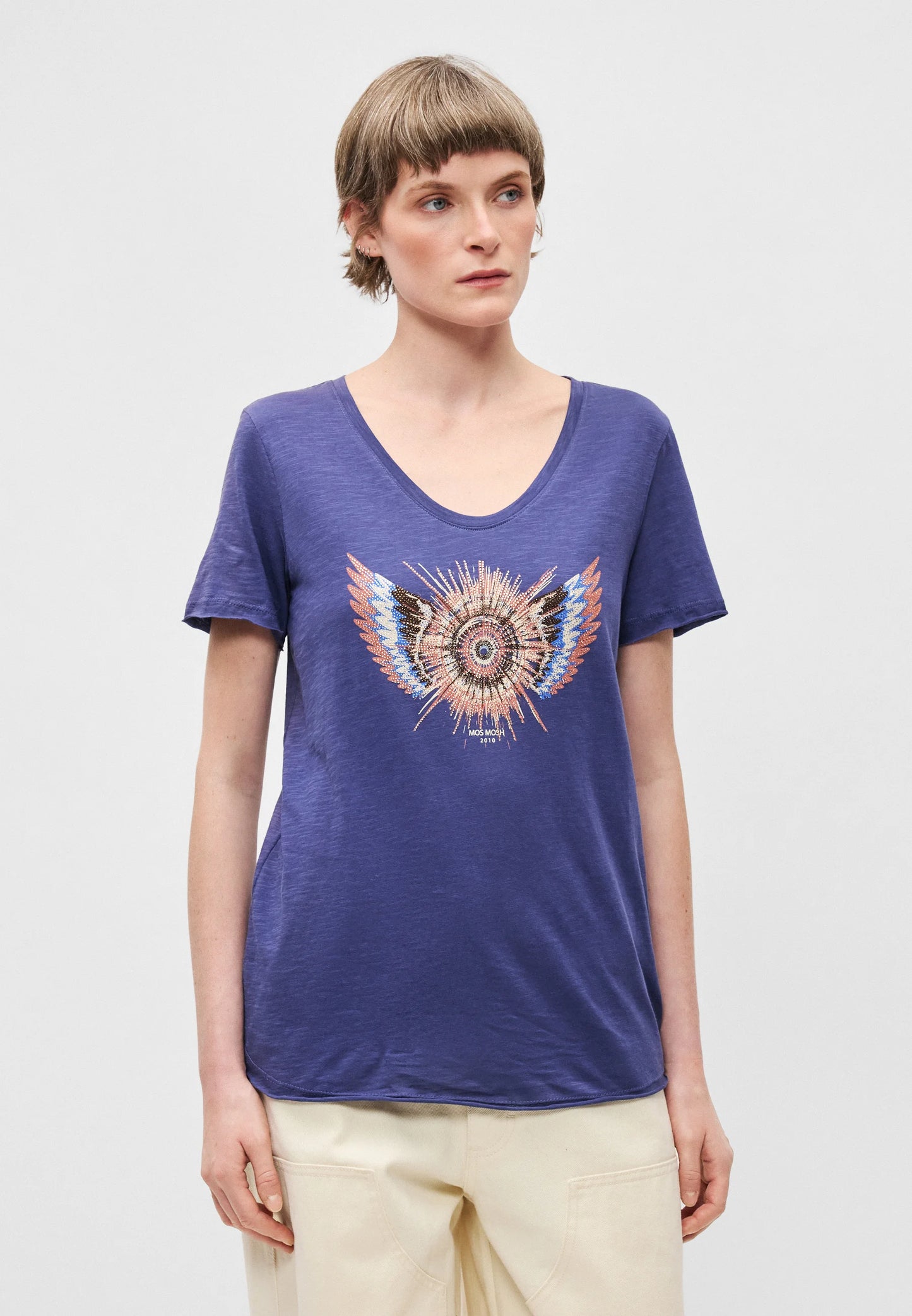 MOS MOSH | T-shirt à col rond "ROMI GETHI"- Bleu royal