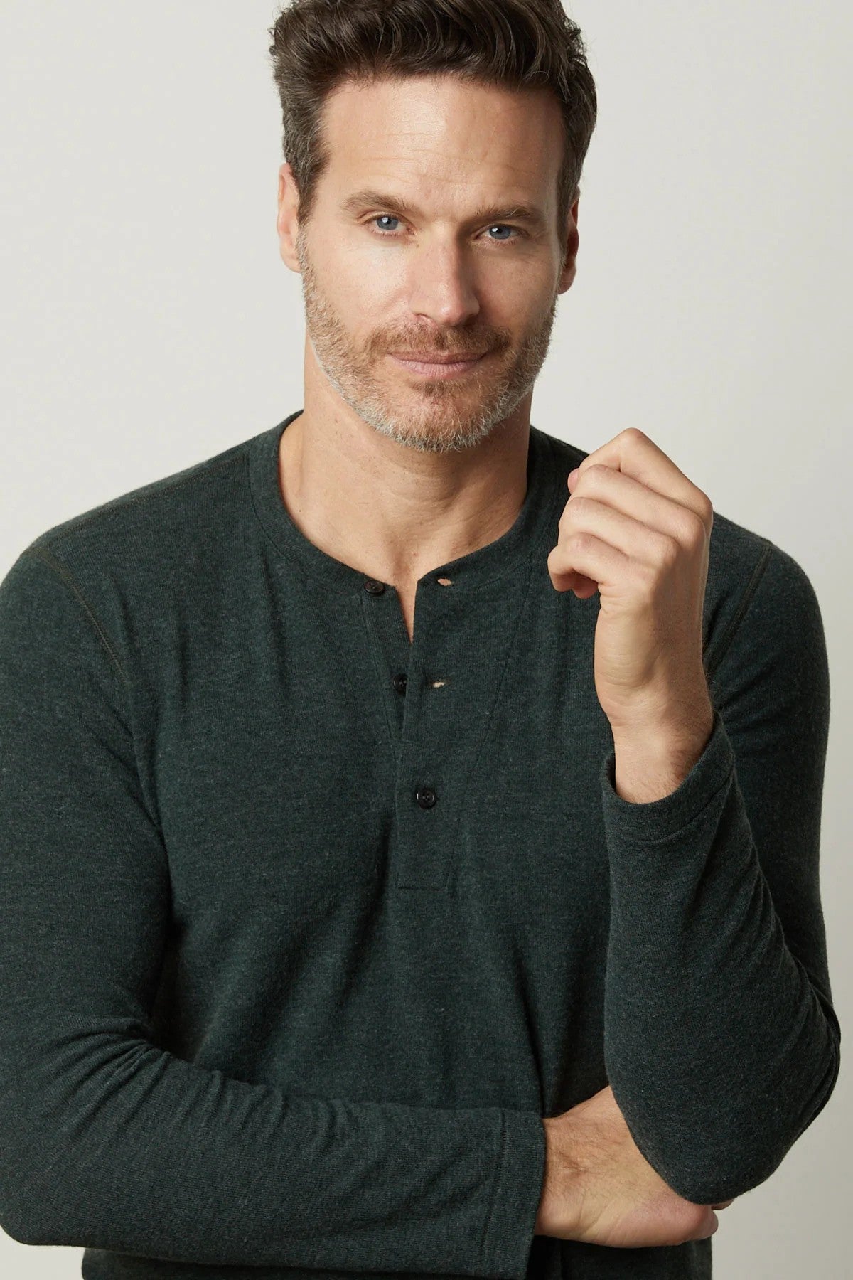 Velvet |  Le henley en jersey brossé ''Ryland'' - Vert