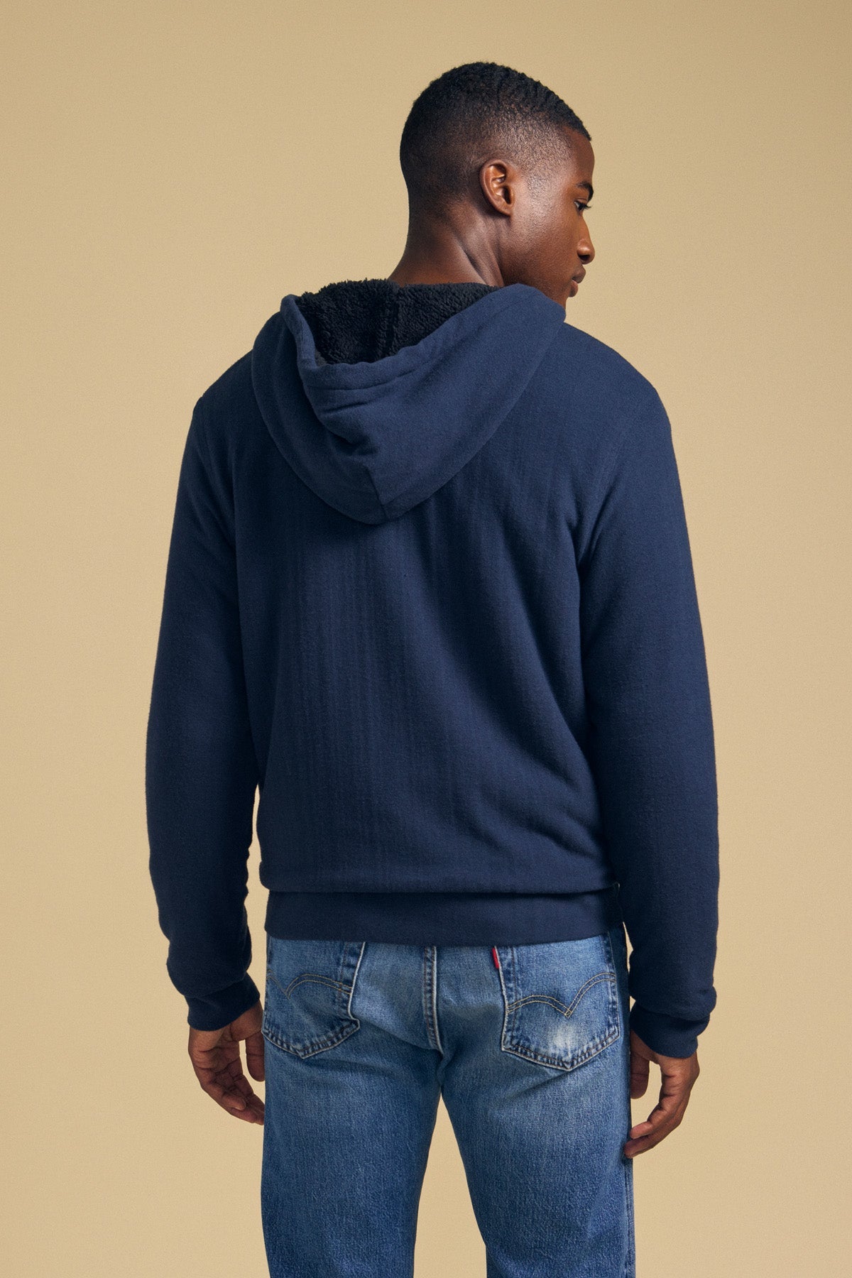 Velvet | Pull à capuche "Carter" - Bleu nuit