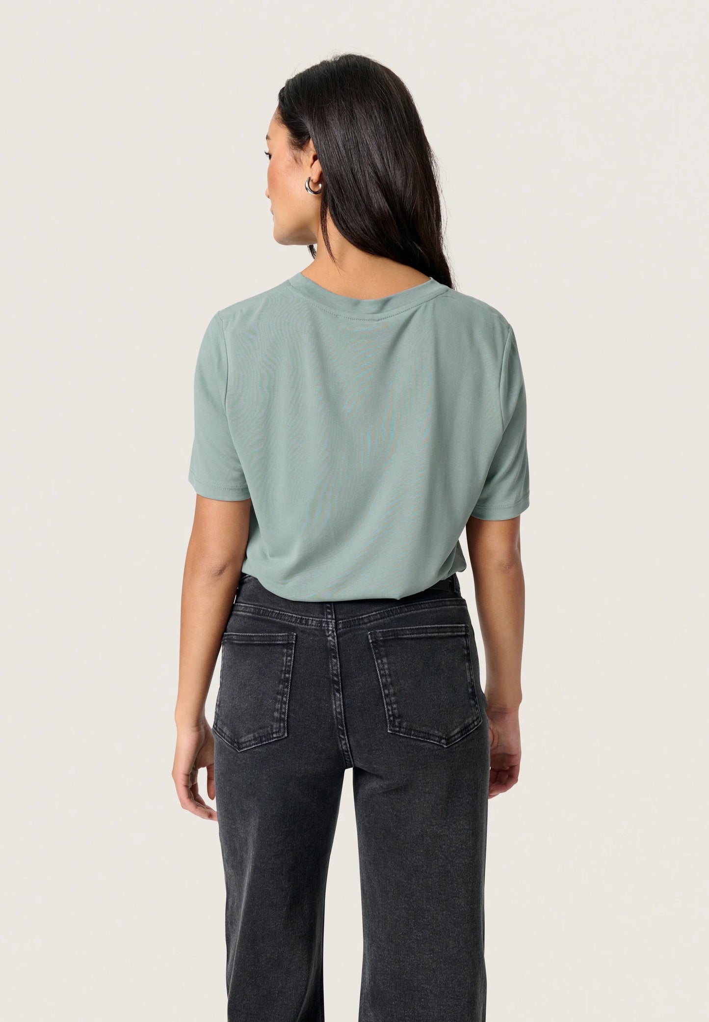 SOAKED IN LUXURY | Tee-shirt "COLUMBINE" - Bleu