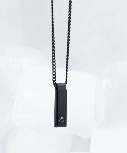 Pig & Hen | Le collier Monolithe - Agate noire / Noir