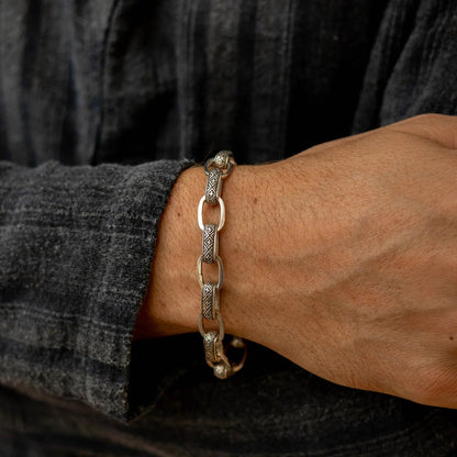 Kemmi |  Bracelet en chaîne à maillons argentés