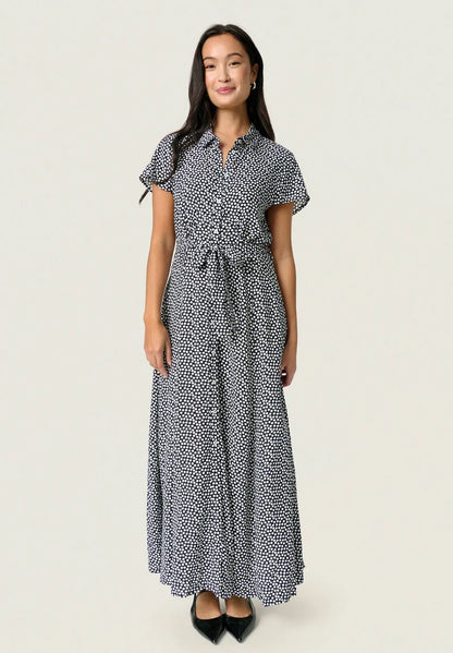 SOAKED IN LUXURY | Robe "ARJANA" - Noir