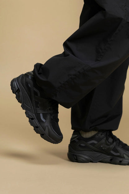 Karhu | Les baskets ''Super Fulcrum'' - Noir / Noir