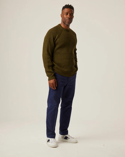 Peregrine | Pull ''Ford'' en laine mérinos  - Olive