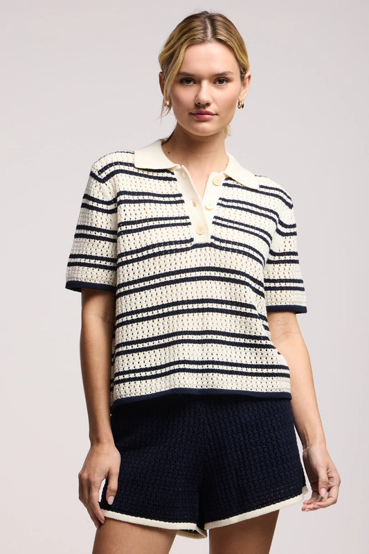 Velvet | Polo ''Lumae'' en maille ajourée - Lait/Bleu marine