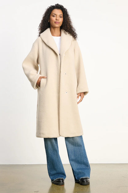 Velvet | Manteau réversible ''Eleanor'' en fausse fourrure sherpa - Sable