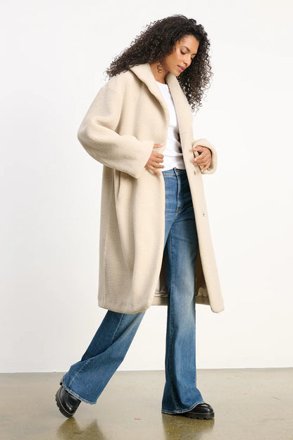 Velvet | Manteau réversible ''Eleanor'' en fausse fourrure sherpa - Sable
