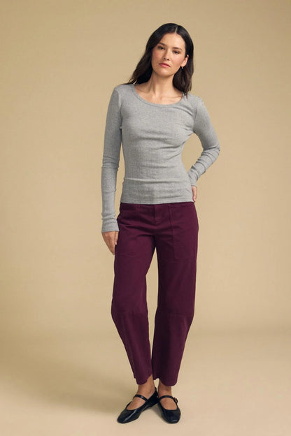 Velvet | Le pantalon barrel ''Brylie'' | Prune foncée