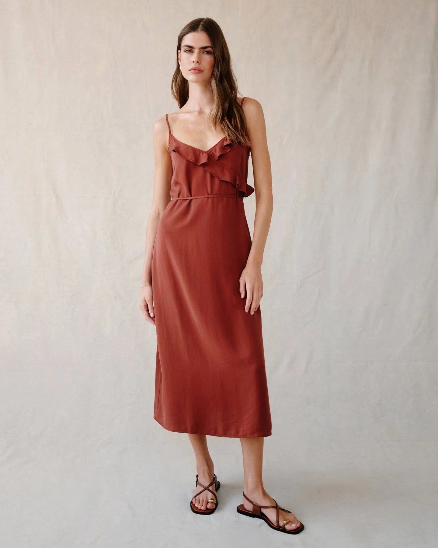 Bella Dahl | Robe midi à bretelles volantées - Rouge