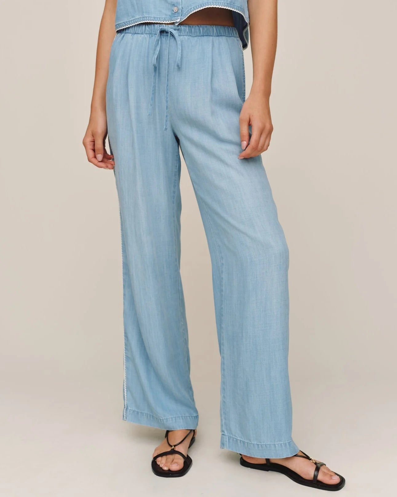 Bella Dahl | Pantalon 'Scellop side sea'| Bleu pâle