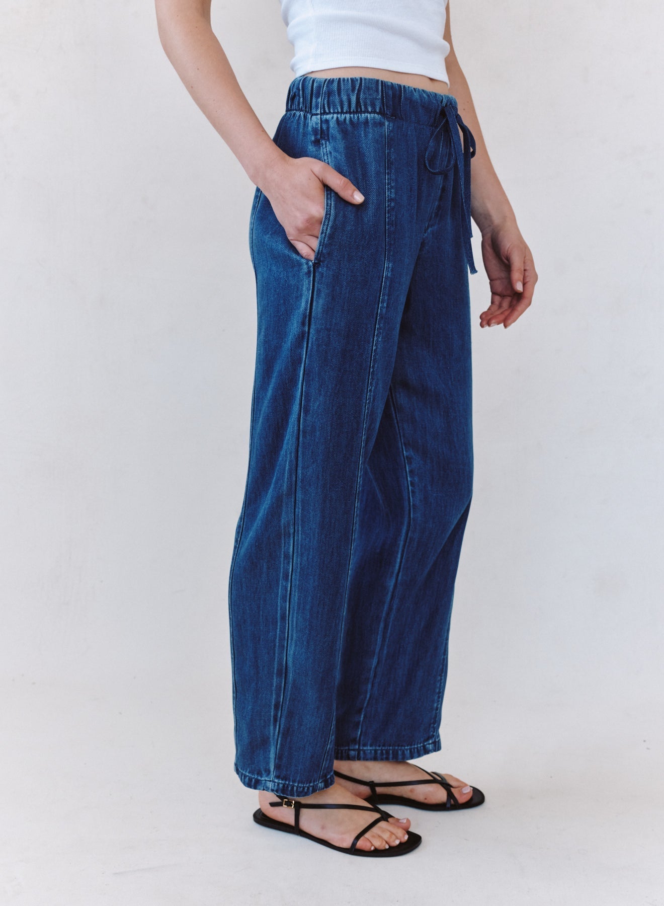Bella Dahl | Pantalon 'Seamed Soft Barrel'| Bleu