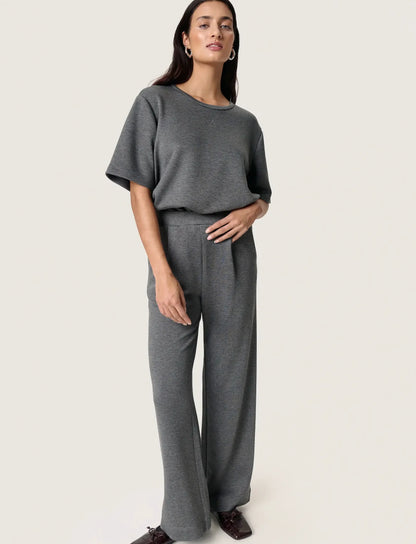 SOAKED IN LUXURY | Pantalon droit Marigold - Gris