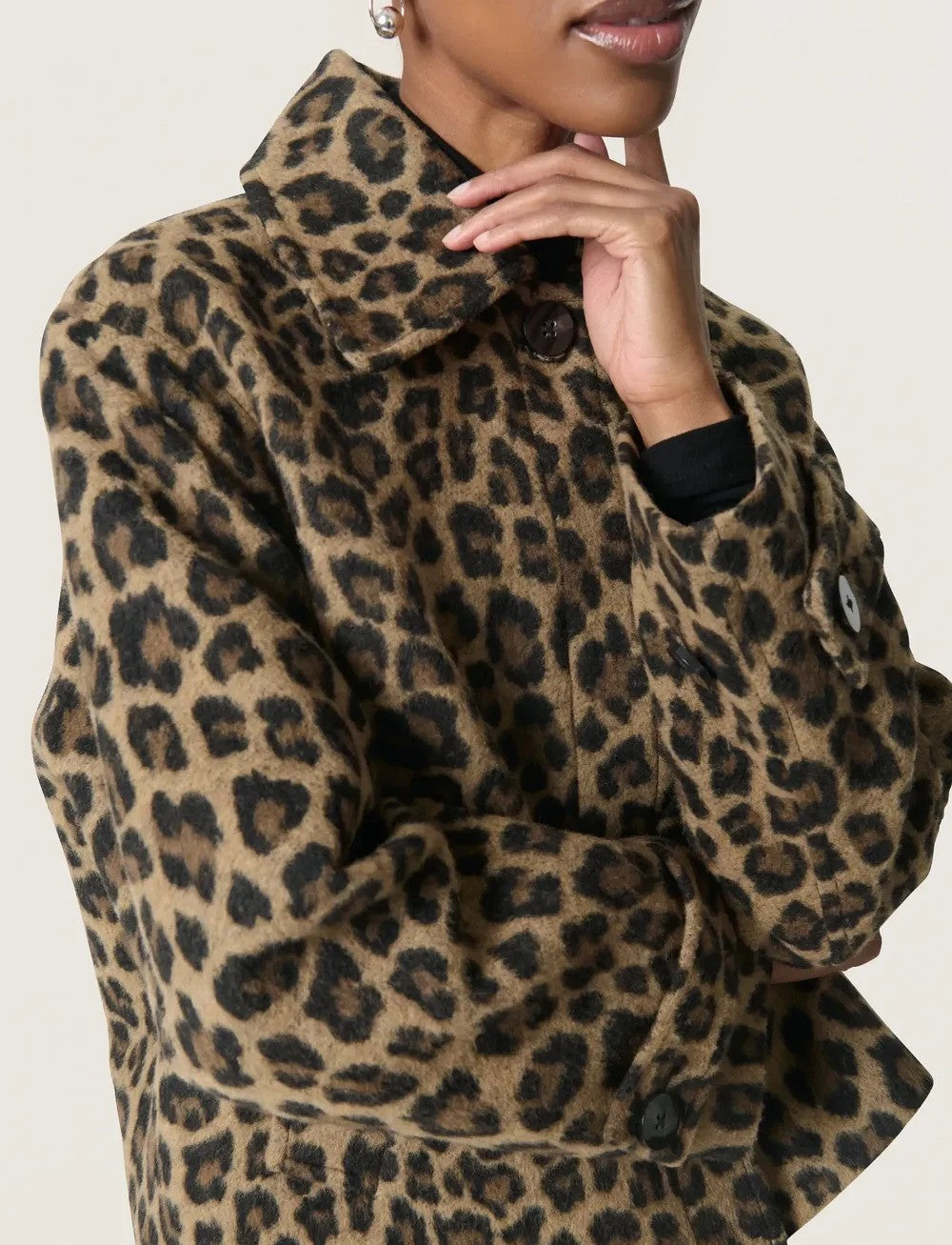 SOAKED IN LUXURY | Veste légère Leony Akeleje - Jacquard léopard