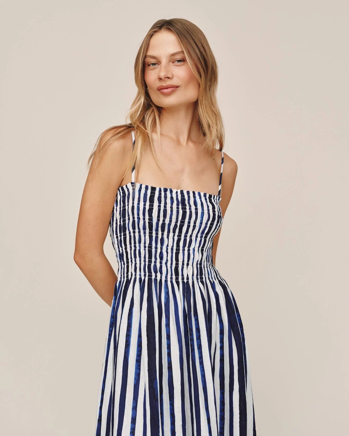 Bella Dahl | Robe mi-longue| Blanc et Bleu