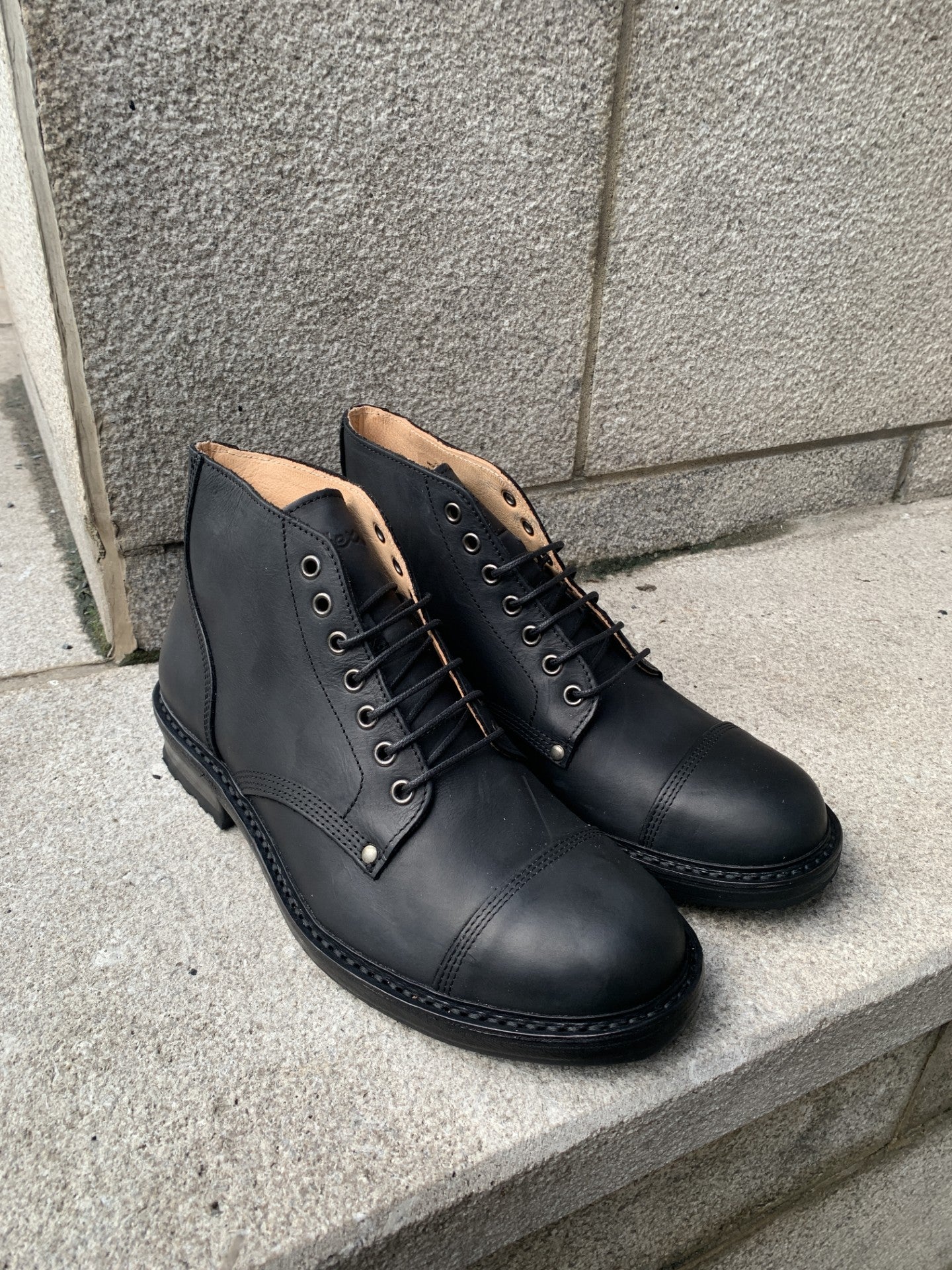 Astorflex |  Bottes à lacets Legendflex -  Noir