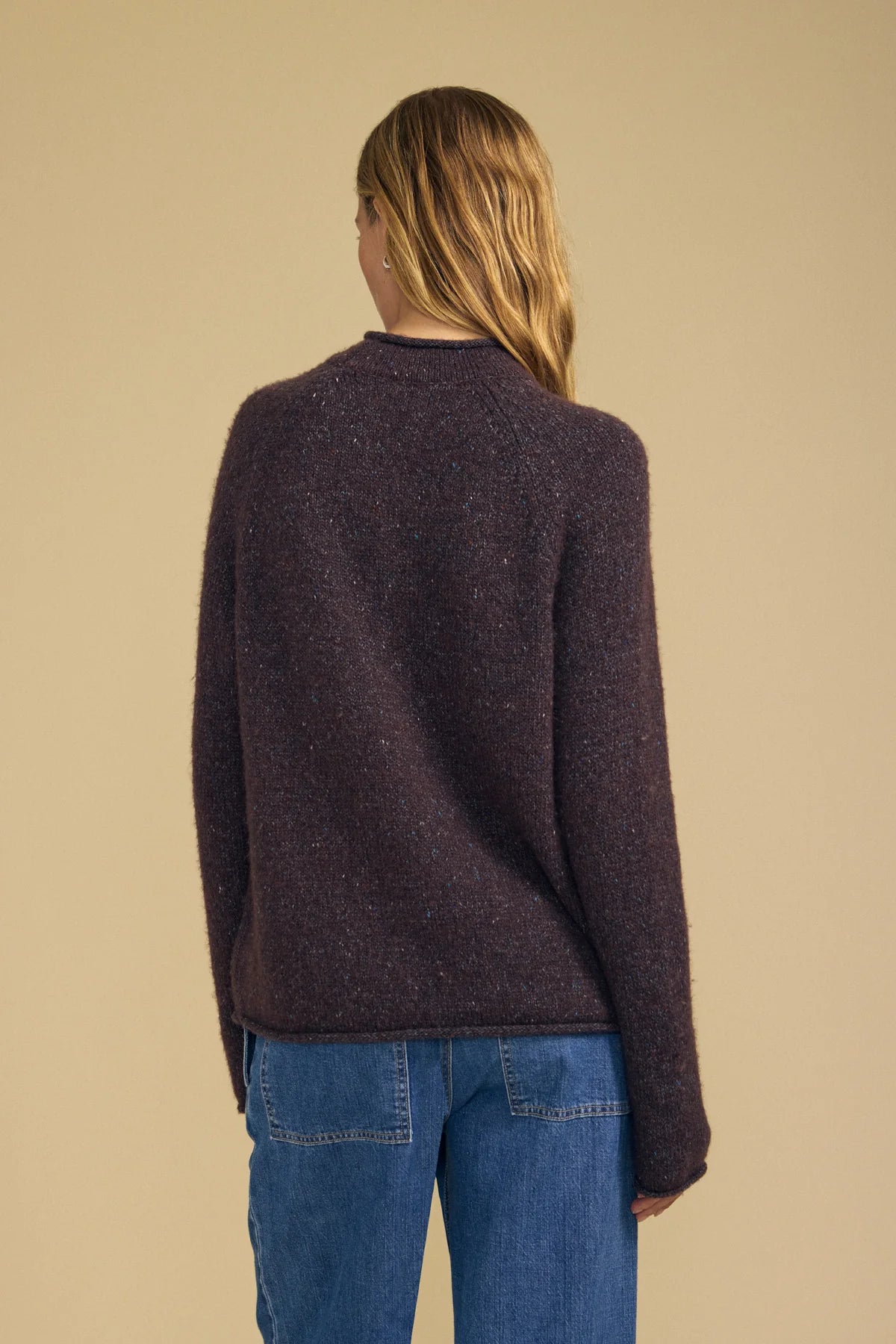 Velvet | Le pull en maille tweed ''Joelle'' | Chocolat