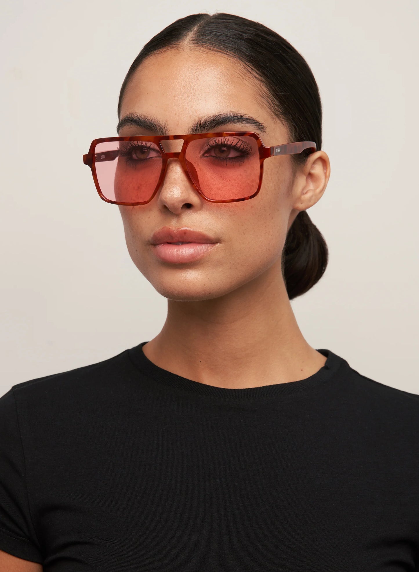 Otra Eyewear | Lunettes "Zoya" -  Écaille orange