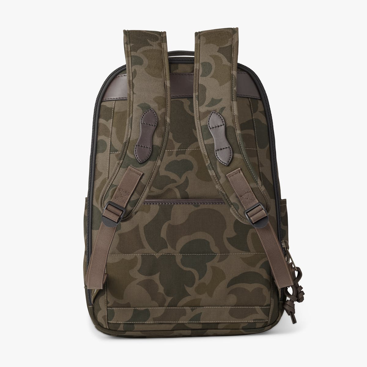 Filson "Dryden Backpack in Camo print"
