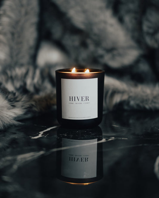 Hiver - Lace & Leather
