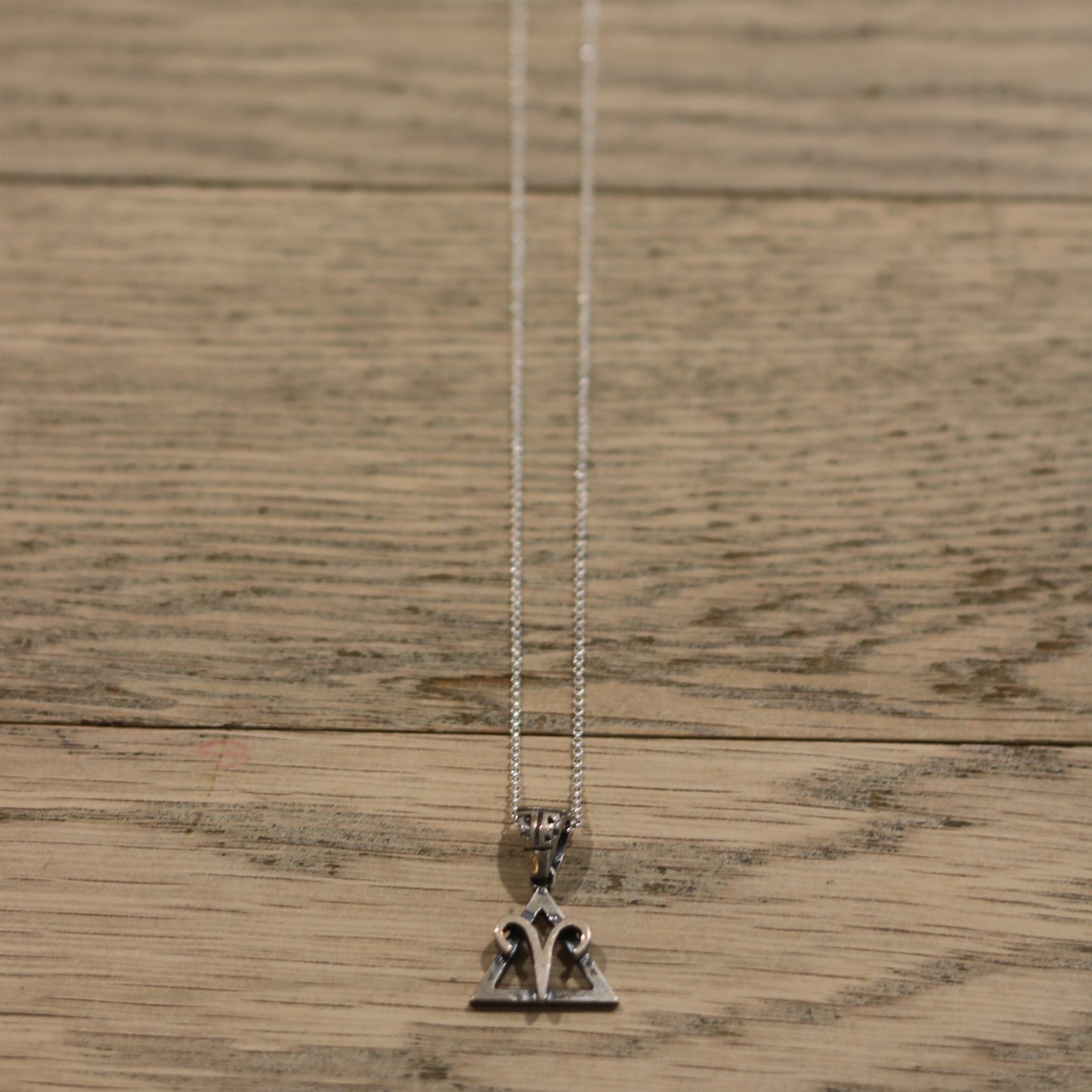 Bloodstone Jewels - Collier du zodiaque pour femmes (Bélier)