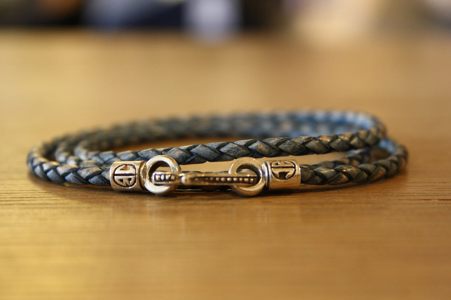 Blood Stone Jewels Triple Bangle in Washed Blue