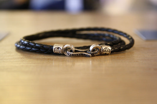 Blood Stone Jewels Triple Bracelet in Black