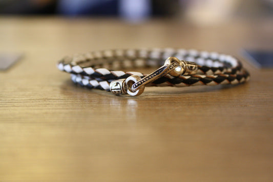 Blood Stone Jewels Two Tone Triple Bracelet in White/Black