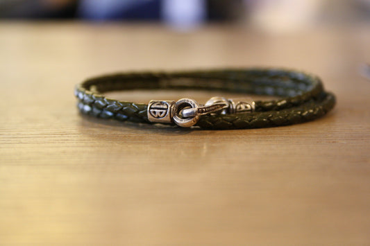 Blood Stone Jewels triple bracelet in green