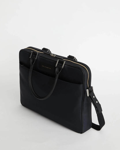 WANT Les Essentiels -PORTE-DOCUMENT MINCE EN NYLON 15" HANEDA  - Noir