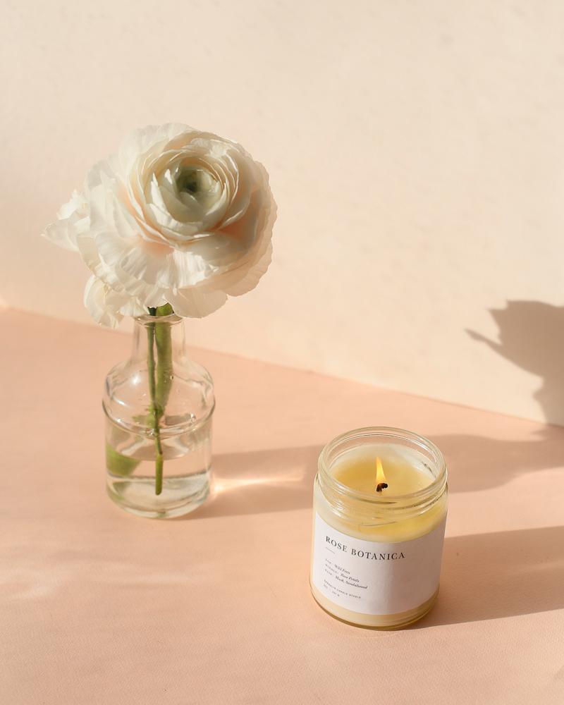 Chandelle Parfumée Brooklyn Candle Minimalist "Rose Botanica"