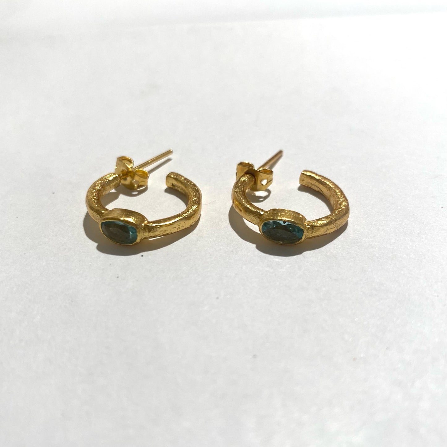 RM Kandy - 'Mini Hoops Crystal' Earrings - 21K Gold Plated