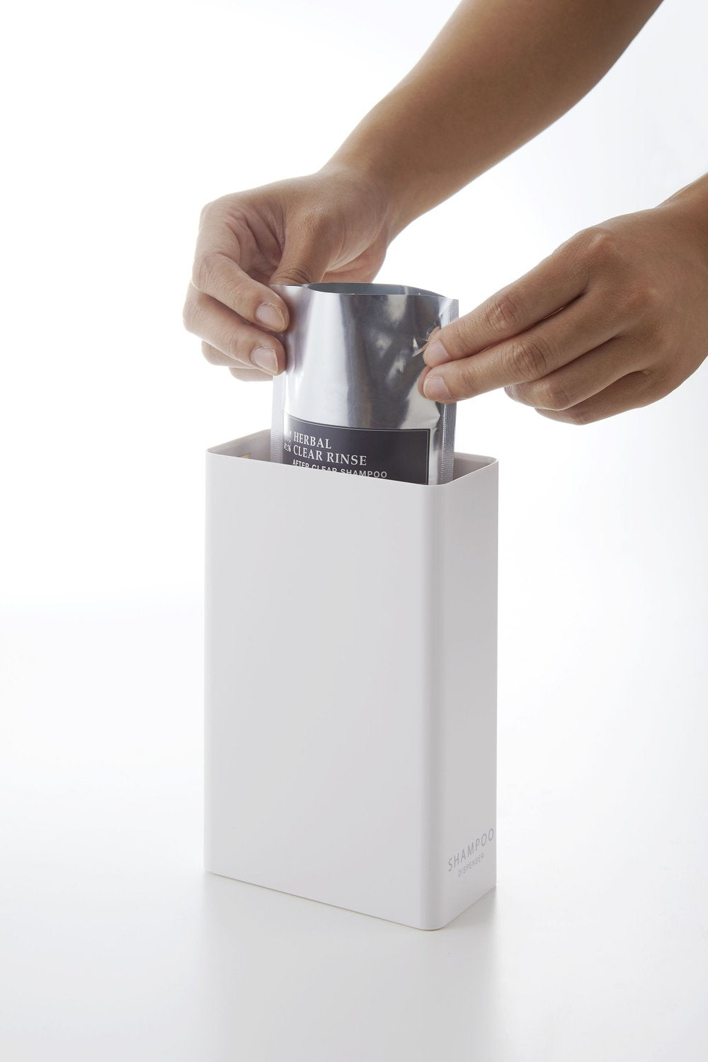 Yamazaki | Distributeur de shampoing - Plastique blanc